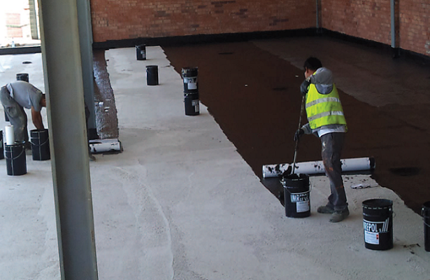 WATERPROOFING SUPPORT COLD-STORAGE CHAMBER<br> Casa Tarradelles. Vic